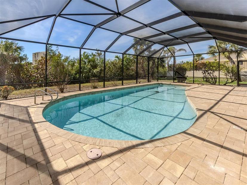 Picture of 388 Flamingo Drive, Venice FL 34285