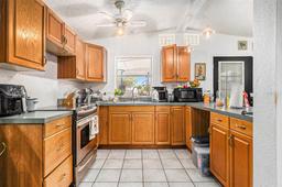 Picture of 13141 Lewis Gallagher Road, Dover, FL 33527