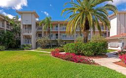 Picture of 6503 Stone River Road Unit 305, Bradenton, FL 34203