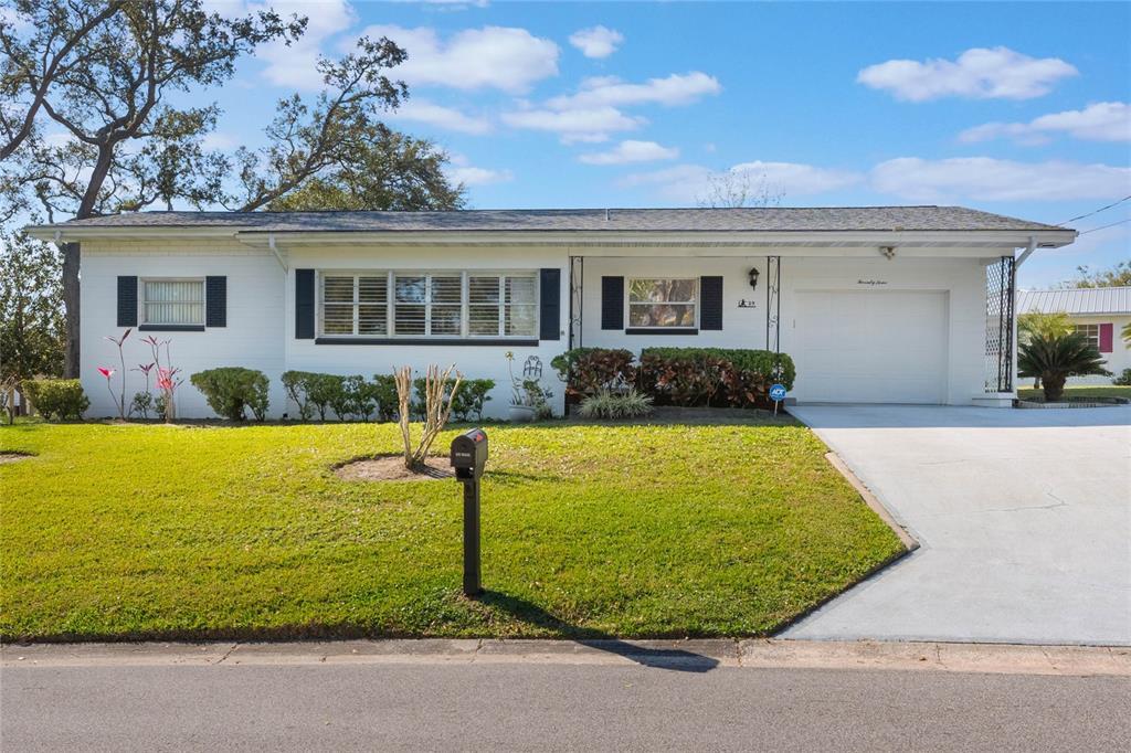 Picture of 29 Jasmine Drive, Debary, FL 32713