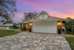 Picture of 2003 Beaver Creek Drive, Port Orange, FL 32128