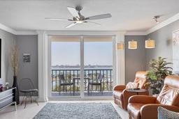 Picture of 101 S Gulfstream Avenue Unit 15H, Sarasota, FL 34236