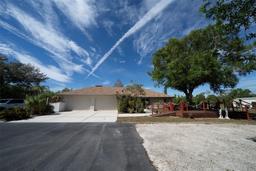 Picture of 825 Robinhood Drive, Punta Gorda, FL 33982