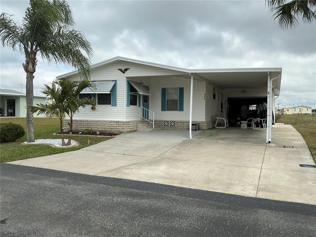 Picture of 606 Village Boulevard, Frostproof, FL 33843