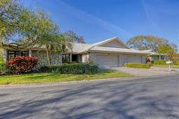 Picture of 3825 Wilshire Circle Unit 1, Sarasota, FL 34238