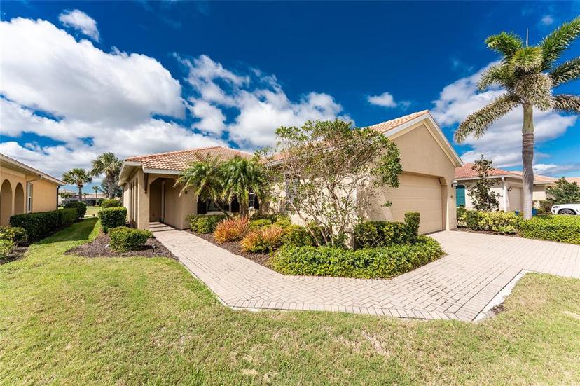 Picture of 142 Palazzo Court, North Venice FL 34275