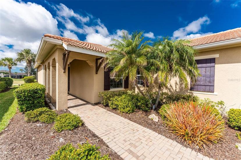 Picture of 142 Palazzo Court, North Venice FL 34275