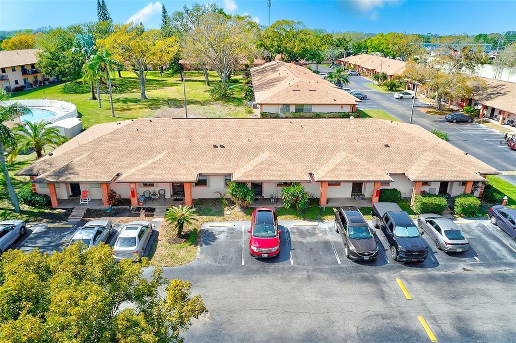 Picture of 13250 Ridge Road Unit 10-4, Largo, FL 33778