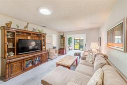 Picture of 13250 Ridge Road Unit 10-4, Largo, FL 33778