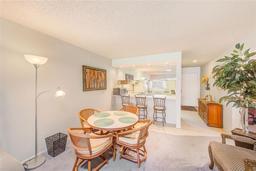 Picture of 13250 Ridge Road Unit 10-4, Largo, FL 33778