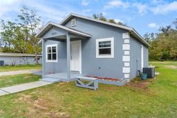 Picture of 1925 N Combee Road, Lakeland, FL 33801