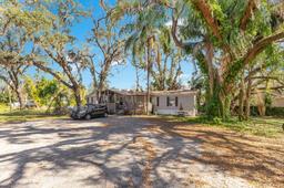 Picture of 11006 Lehman Road, Tampa, FL 33610