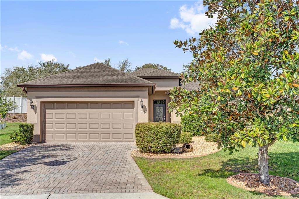 Picture of 556 Grande Drive, Davenport, FL 33837