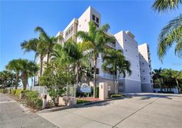 Picture of 2 15Th Avenue Unit 301, Indian Rocks Beach, FL 33785