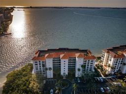 Picture of 4830 Osprey Drive S Unit 305, St Petersburg, FL 33711