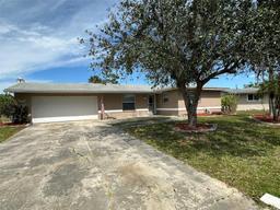 Picture of 192 Garden Avenue Nw, Port Charlotte, FL 33952