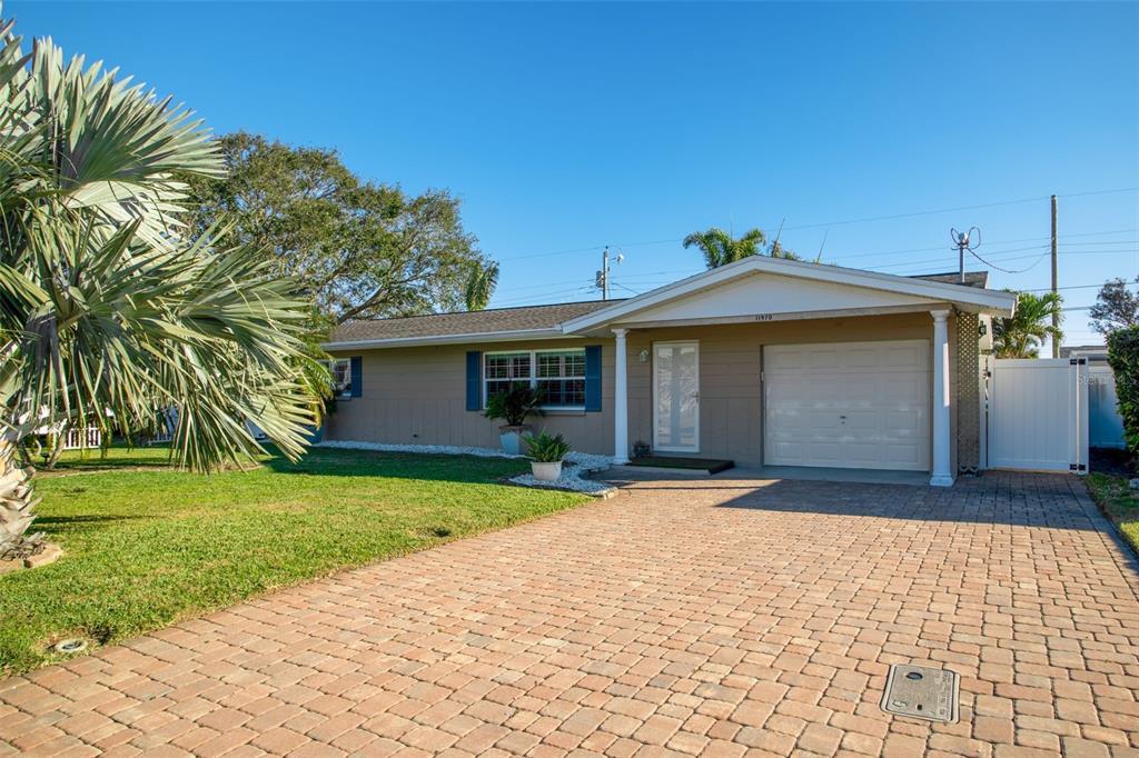 Picture of 11970 80Th Avenue, Seminole, FL 33772