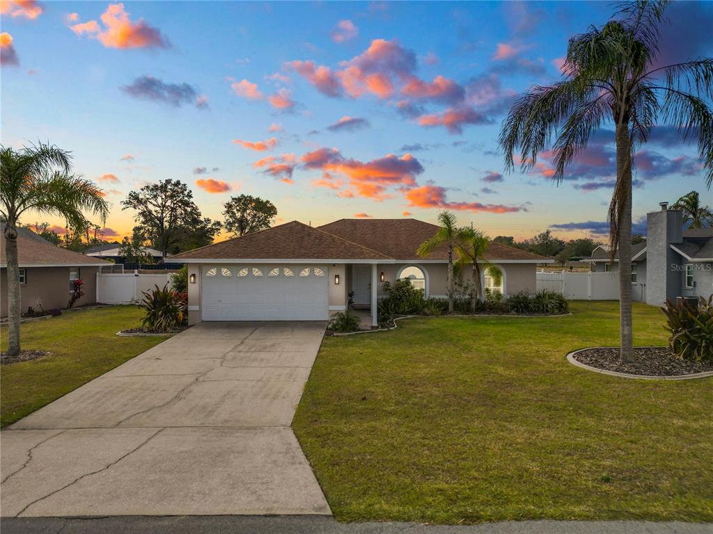 Picture of 5252 Montserrat Drive, Lakeland, FL 33812