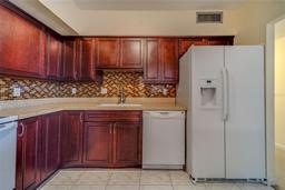 Picture of 30 Turner Street Unit 203, Clearwater, FL 33756