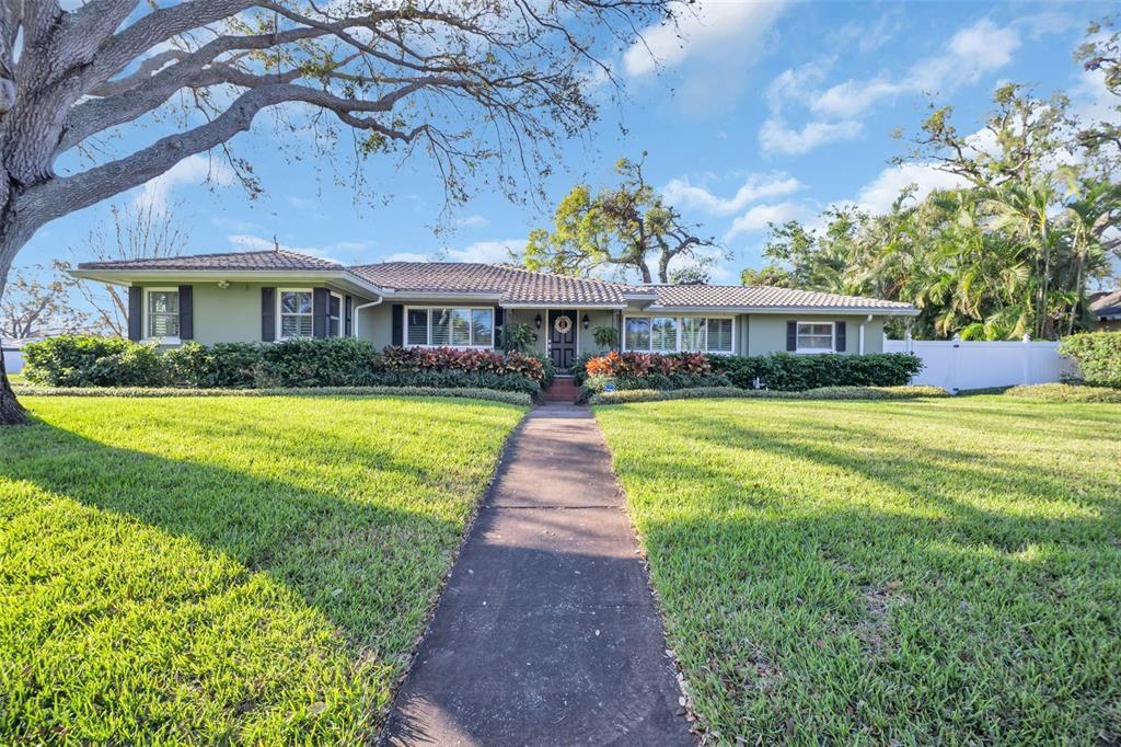 Picture of 6300 6Th Avenue N, St Petersburg, FL 33710