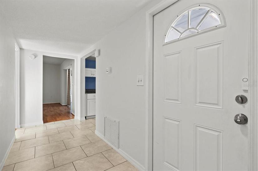 Picture of 1832 University Place Unit 23, Sarasota FL 34235