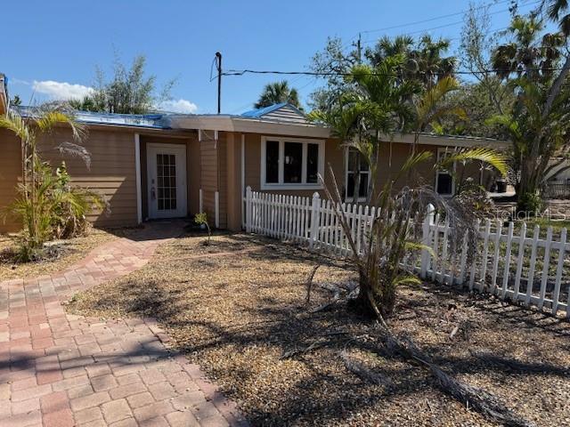 Picture of 4725 Gleason Avenue, Sarasota, FL 34242