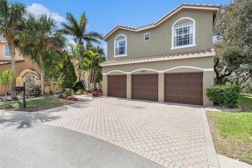 Picture of 5802 Hatteras Palm Way, Tampa FL 33615