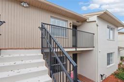 Picture of 3861 Sailmaker Lane Unit 0, Holiday, FL 34691