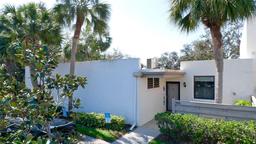 Picture of 348 Springdale Drive Unit 348, Bradenton, FL 34210