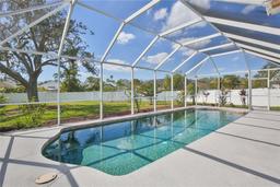 Picture of 4920 Breakwater Drive, Bradenton, FL 34203