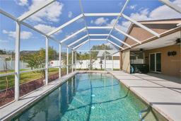 Picture of 4920 Breakwater Drive, Bradenton, FL 34203