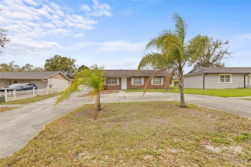 Picture of 5016 Pine Street, Seffner FL 33584