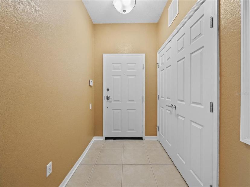 Picture of 8300 Portofino Drive Unit 403, Davenport FL 33896