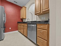 Picture of 8300 Portofino Drive Unit 403, Davenport, FL 33896