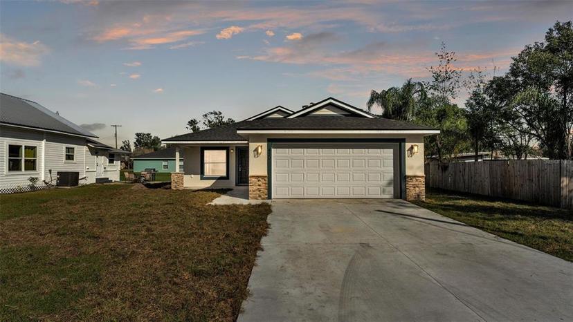 Picture of 420 Tecumseh Avenue N, Fort Meade FL 33841