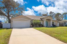 Picture of 970 Picasso Avenue, Deltona, FL 32738