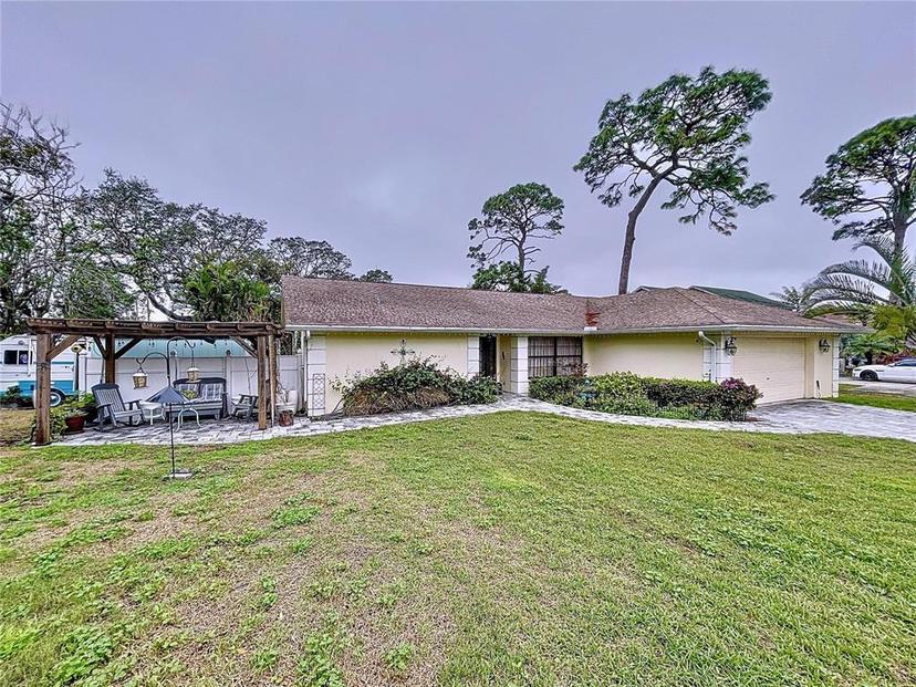 Picture of 1309 Hillside Drive, Tarpon Springs FL 34689