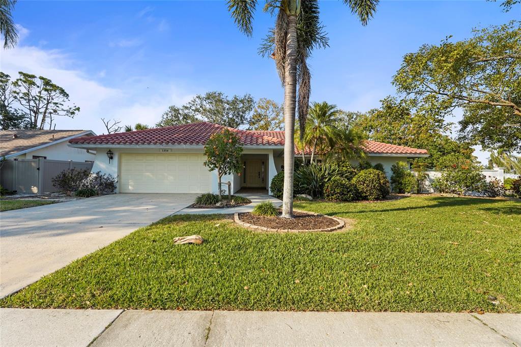 Picture of 1354 Lucaya Avenue, Venice, FL 34285