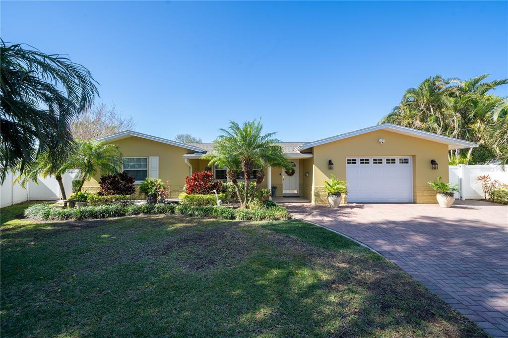 Picture of 1940 35Th Street N, St Petersburg, FL 33713