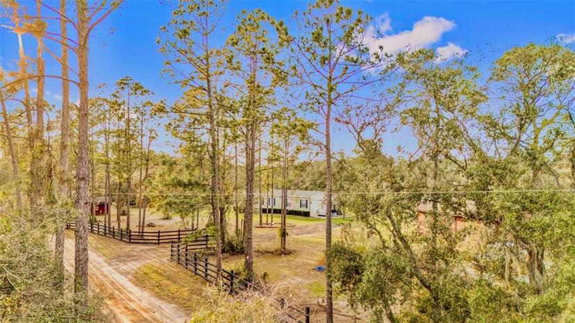 Picture of 11811 Kijik Trail, Groveland FL 34736