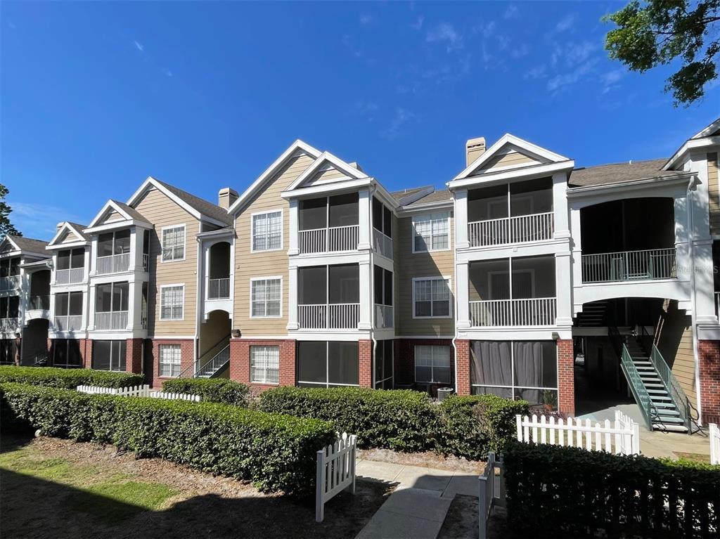 Picture of 8300 Elm Park Drive Unit 7110, Orlando, FL 32821