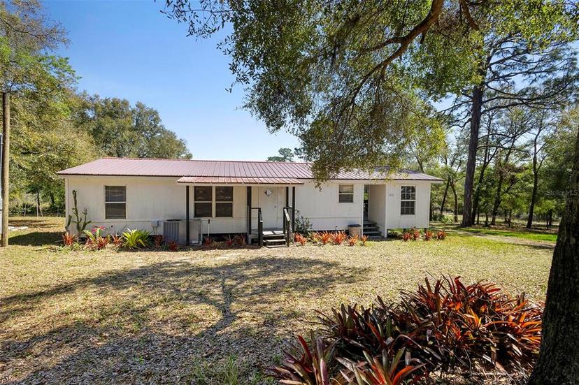 Picture of 21020 SE 152Nd Lane, Umatilla FL 32784