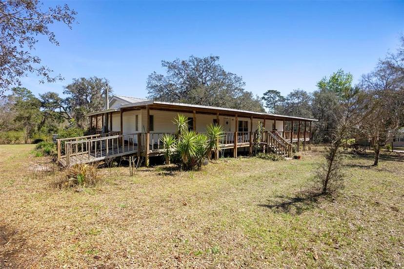 Picture of 21020 SE 152Nd Lane, Umatilla FL 32784