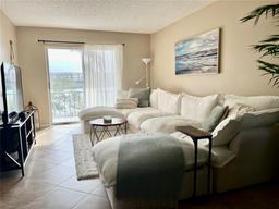 Picture of 3672 Lake Bayshore Drive Unit K327, Bradenton, FL 34205