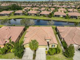 Picture of 5638 Sunset Falls Drive, Apollo Beach, FL 33572