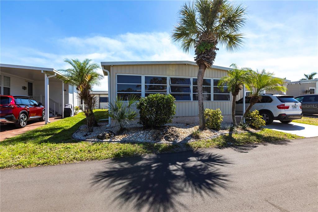 Picture of 2100 Kings Highway Unit 1106, Port Charlotte, FL 33980