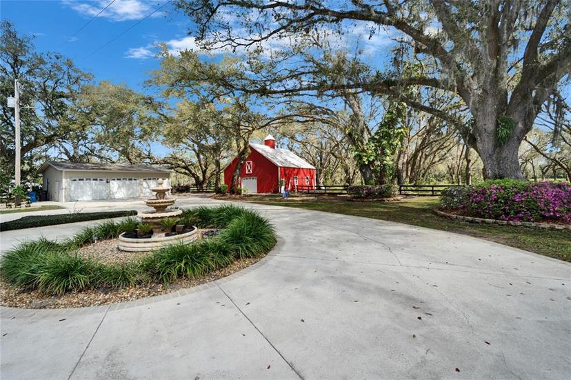 Picture of 13607 Mcintosh Road, Thonotosassa FL 33592