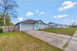 Picture of 647 Holbrook Avenue, Deltona, FL 32738