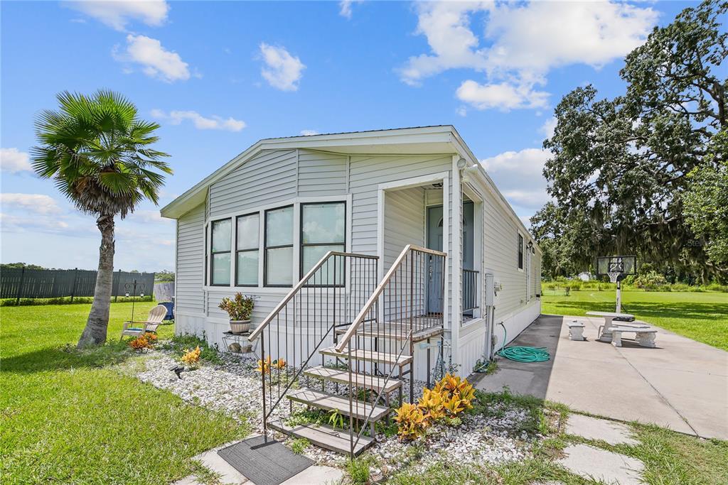 Picture of 16625 SE 130Th Avenue, Weirsdale, FL 32195