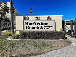 Picture of 700 Golden Beach Boulevard Unit 224, Venice, FL 34285